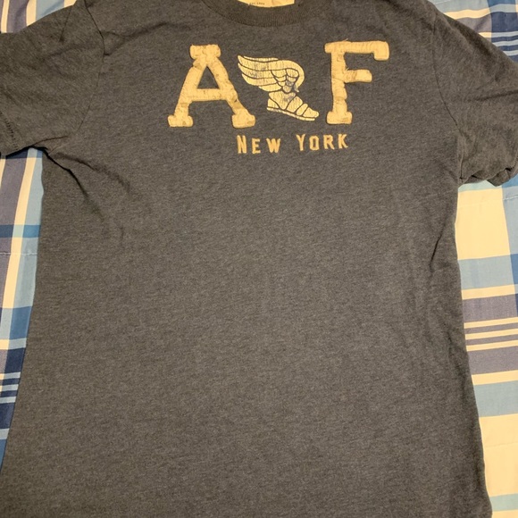 Lot of 15 Men’s Medium Abercrombie Shirts/Sweaters - Picture 10 of 14